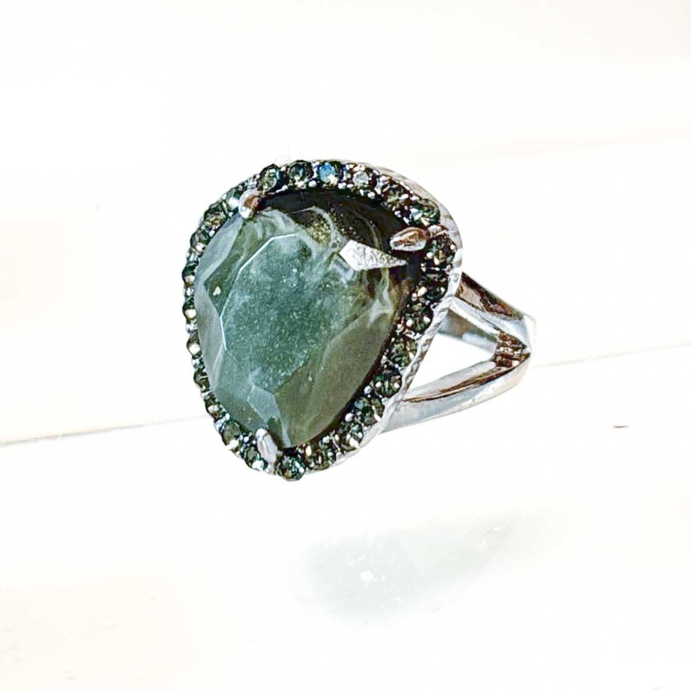 NEW - Statement Cocktail Moss Agate Gemstone Silver Ring w Halo of Rhinestones